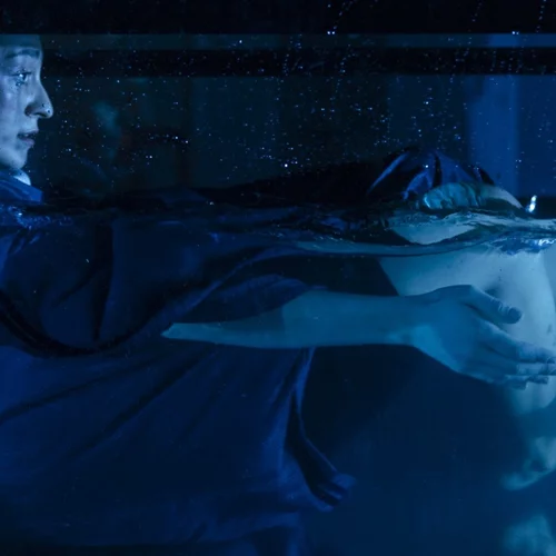 Παραστάσεις καθολικής προσβασιμότητας για την "Αλίκη" του Μικρού Εθνικού