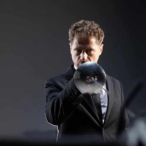 Ο Δημήτρης Λάλος έρχεται σε ρόλο "Τιμωρού" στη νέα σειρά του Alpha (τρέιλερ)