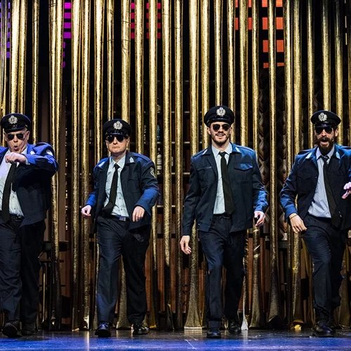 "Άντρες με τα όλα τους": Η επιτυχημένη κωμωδία επιστρέφει στο θέατρο Βέμπο