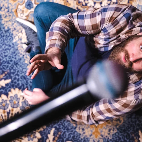 Ο Θωμάς Ζάμπρας "Απόφοιτος Λυκείου" στο Lunar space