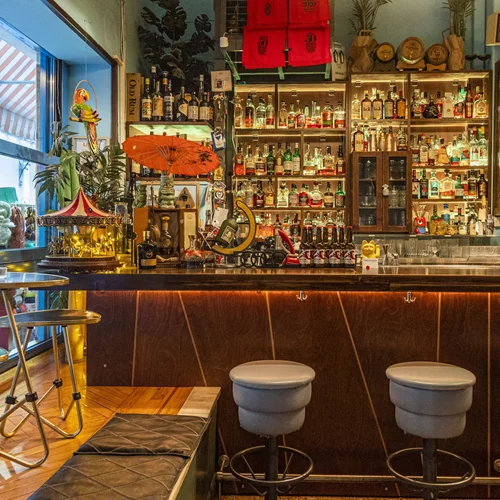 5.475 ημέρες 'Baba Au Rum': Ένα μπαρ για τον κόσμο