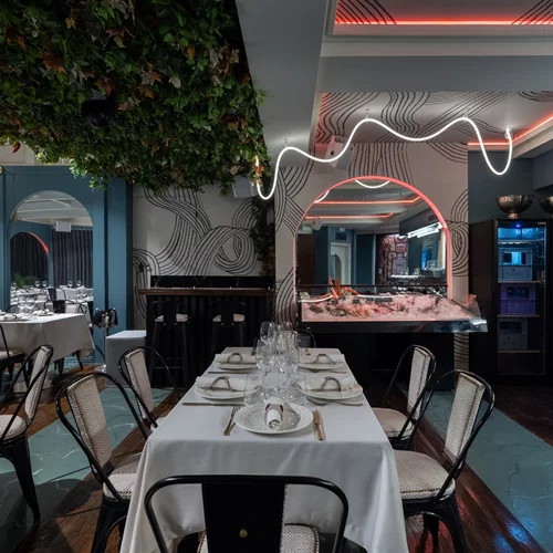 Sea You, μια νέα 'μεζερί' μόλις άνοιξε στο Κολωνάκι