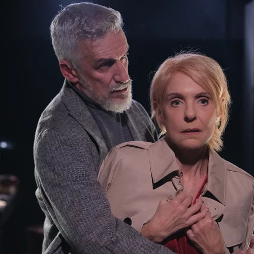 Ίσα που προλαβαίνεις αυτές τις 25 παραστάσεις!