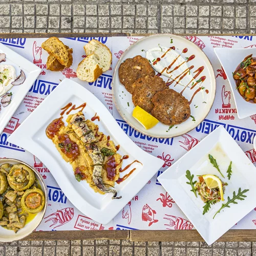 Το ουζερί-μύθος του αθηναϊκού κέντρου