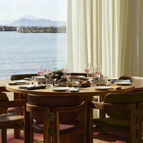 Κάτι τρέχει στην Αθηναϊκή Ριβιέρα