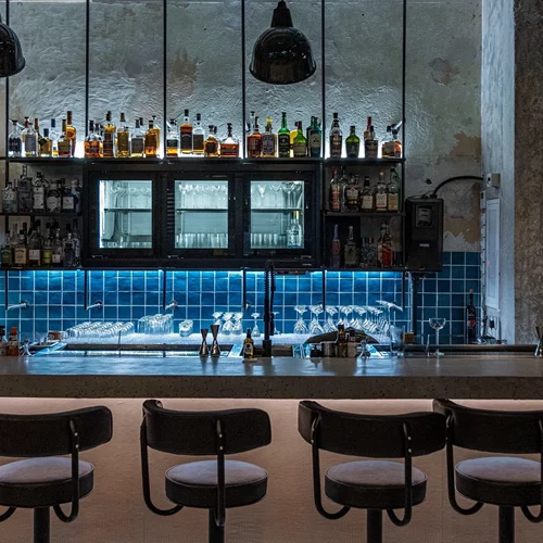 Το 'Feelin' Good' είναι ένα μπαρ που θα σε κάνει να νιώσεις καλά