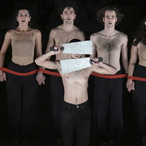 Η "Ορέστεια" του Θεόδωρου Τερζόπουλου ρίχνει αυλαία στην Πετρούπολη