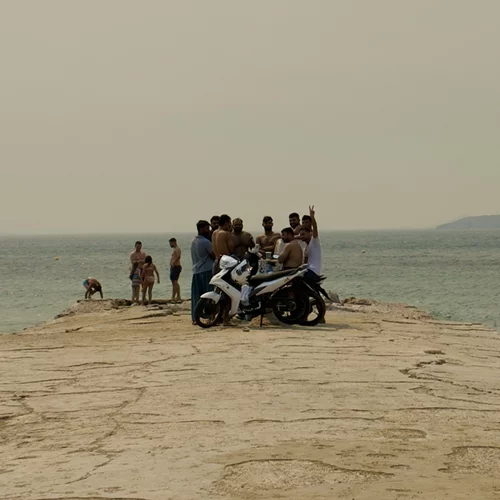 Φωτορεπορτάζ: Για μπάνιο με το 122