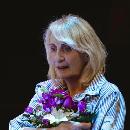 Δύο τελευταίες παραστάσεις για την παράσταση "Η Μονίκ δραπετεύει"