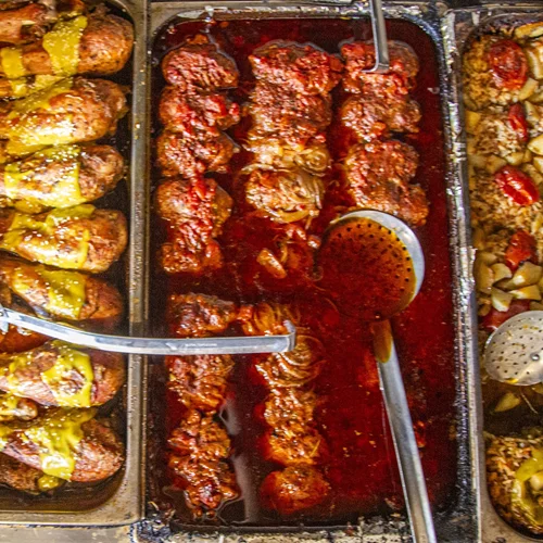 Στα Ιλίσια υπάρχει το μάλλον πιο φθηνό εστιατόριο της Αθήνας