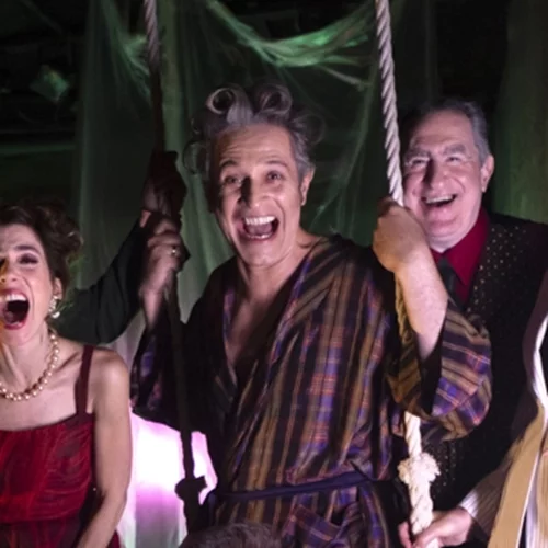 "Ο Κατά φαντασίαν ασθενής": Νέα ημερομηνία πρεμιέρας για τον Αιμίλιο Χειλάκη τον Ιούλιο