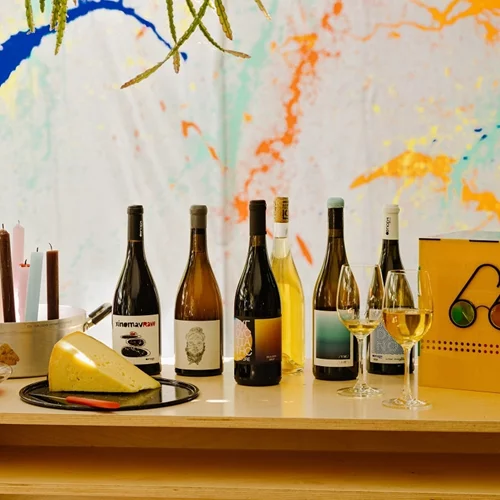 'Τανίνη Αγάπη μου', ένα διαφορετικό wine bar των Εξαρχείων