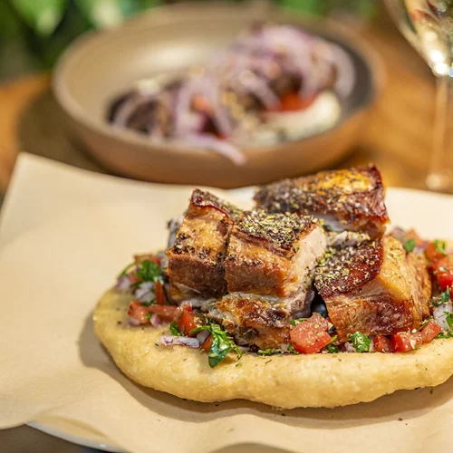 Στον Χολαργό, για ένα εστιατόριο που τιμά την πεμπτουσία του ελληνικού τραπεζιού