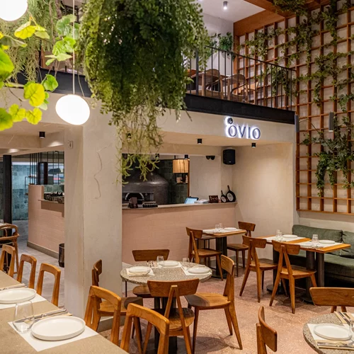 Το Ovio σβήνει 5 κεράκια και το γιορτάζει με ένα μεγάλο party