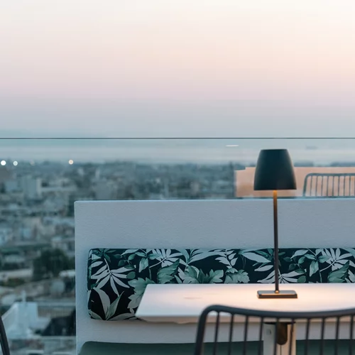 Νέα εποχή για το Neoma με την υπογραφή του Παύλου Κυριάκη