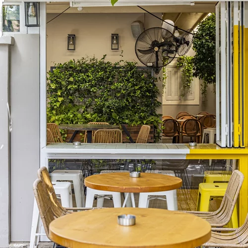 11 Χρόνια Κίτρινη Γκαζόζα