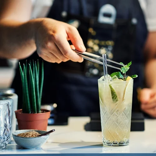 Αυτόν το μήνα, πίνουμε ρούμι