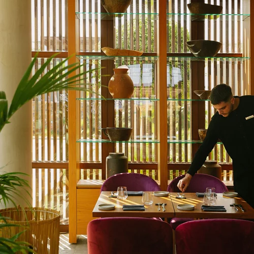 Το Gallina ξεκαλοκαιριάζει -και πάλι- στο Domes Zeen Chania