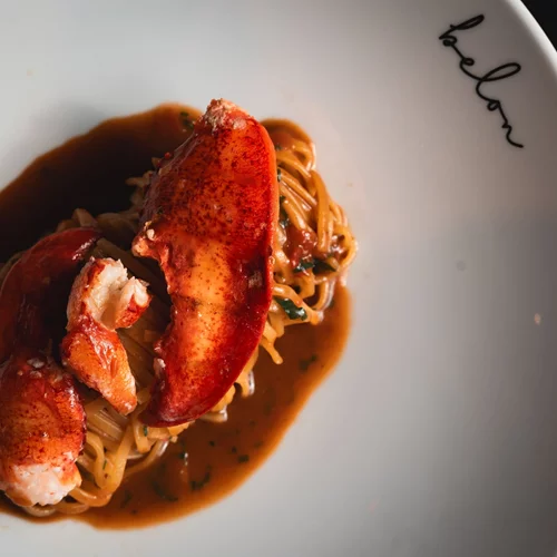 Στο "Belon", η κομψή ψαροφαγία εναρμονίζεται με τη δυνατή μπάρα