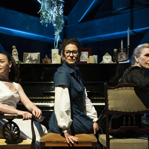 Τελευταίες παραστάσεις για 4 ξεχωριστές θεατρικές παραγωγές στο Εθνικό Θέατρο