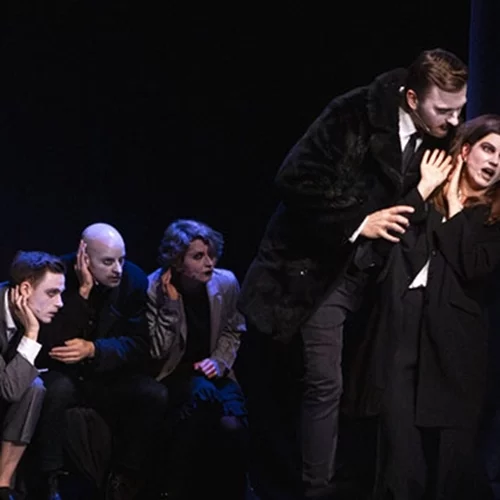 "Caligula 2.0": Μια σύγχρονη ματιά στην τυραννία στο Theatre of the No