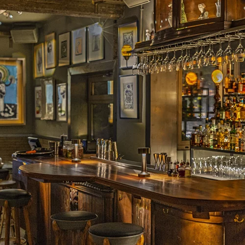 Το Sister τη βλέπει λαϊκά και πάλι, κάθε Κυριακή