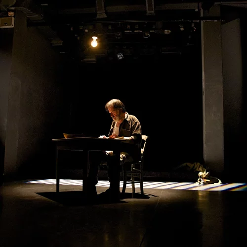 Η παράσταση των συνεχόμενων sold out επιστρέφει για 10η χρονιά στο Studio Μαυρομιχάλη