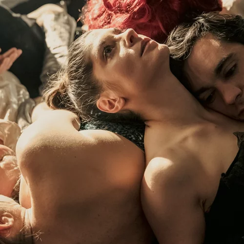 "Ρωμαίος και Ιουλιέτα": Είδαμε πρόβα στο Εθνικό Θέατρο και μιλήσαμε με τους συντελεστές της παράστασης