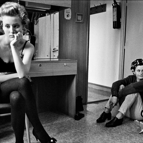 Η φωτογράφος Dana Kyndrová μιλά για τη "Γυναίκα" στον Φάρο του ΚΠΙΣΝ