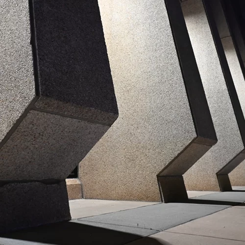 Μπρουταλισμός: Η αισθητική του ακατέργαστου και της σταθερότητας στην αρχιτεκτονική