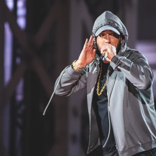 52 χρόνια Eminem: Σαν σήμερα (17/10) γεννιέται ο κορυφαίος ράπερ