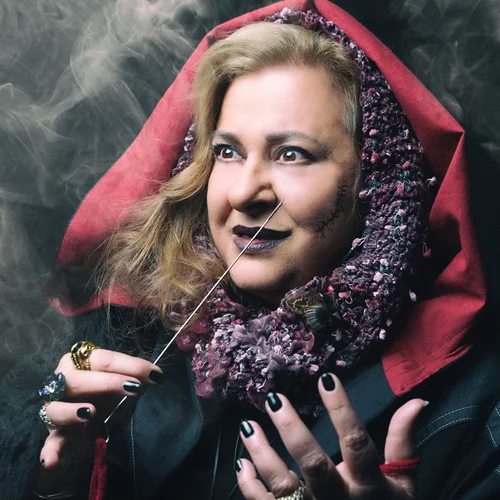 Η Ελισάβετ Κωνσταντινίδου έρχεται ως "Θελεστίνα" από το ΚΘΒΕ