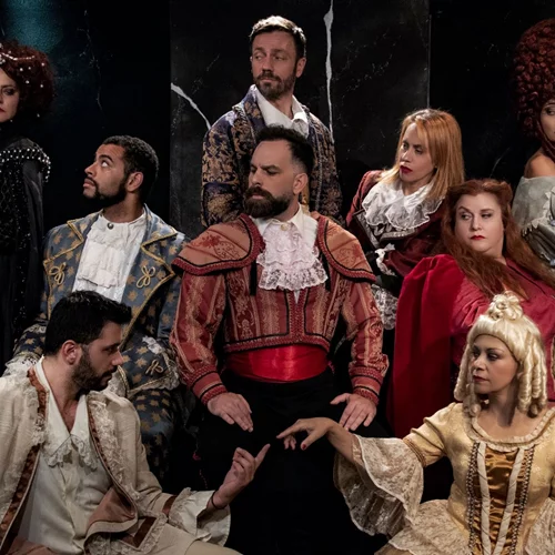 "Elizadeth": Η κωμωδία που ανατρέπει κάθε θεωρία για τον κόσμο του θεάτρου συνεχίζει στο Vault μέχρι τον Απρίλη