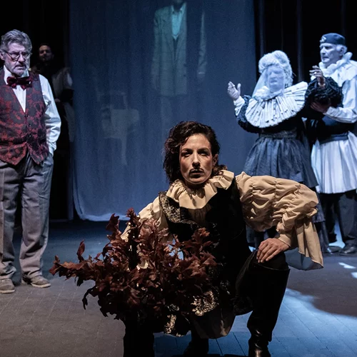 Ο "Ορλάντο" της Βιρτζίνια Γούλφ ολοκληρώνει τις παραστάσεις του στο Θέατρο Τόπος Αλλού