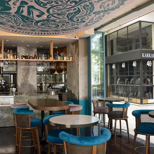 Ο Μάιος ανθίζει με γεύσεις και μουσικές στα ViBo Bistrot