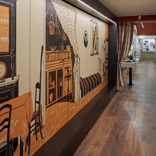 Μία ακόμα ξενάγηση στην περιοδική έκθεση του Εθνικού Ιστορικού Μουσείου