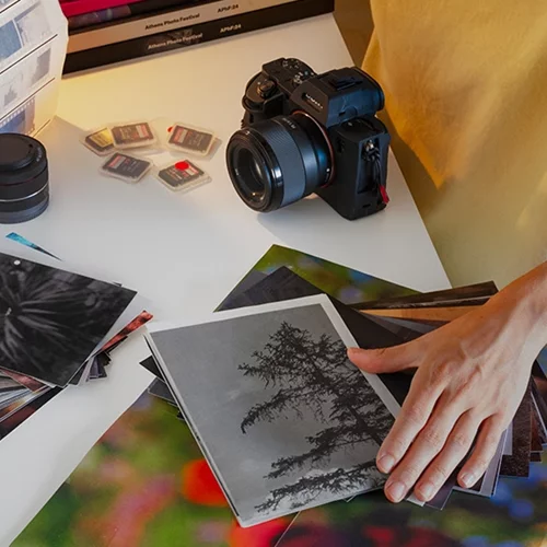 Θέλεις να μάθεις φωτογραφία; Το Ελληνικό Κέντρο Φωτογραφίας διοργανώνει μαθήματα