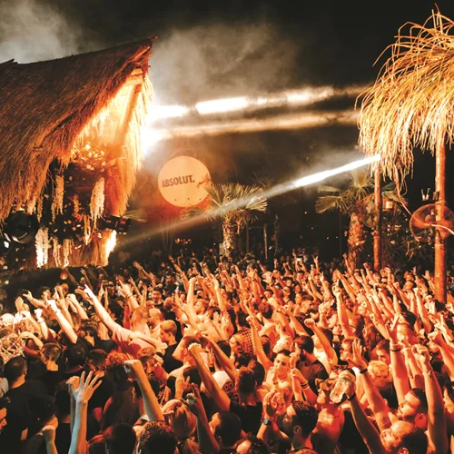 Στο Bolivar για δύο μουσικές νύχτες με δυνατά ονόματα