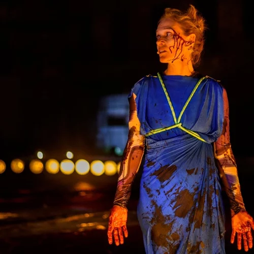 "Κλυταιμνήστρα": Πρώτες φωτογραφίες της παγκόσμιας πρεμιέρας που θα δούμε στην Ελευσίνα