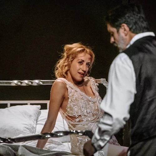 "Αγγέλων Βήμα": Γιορτάζει τα 19 του χρόνια με ένα vintage μυθιστόρημα, Ντάριο Φο και μιούζικαλ