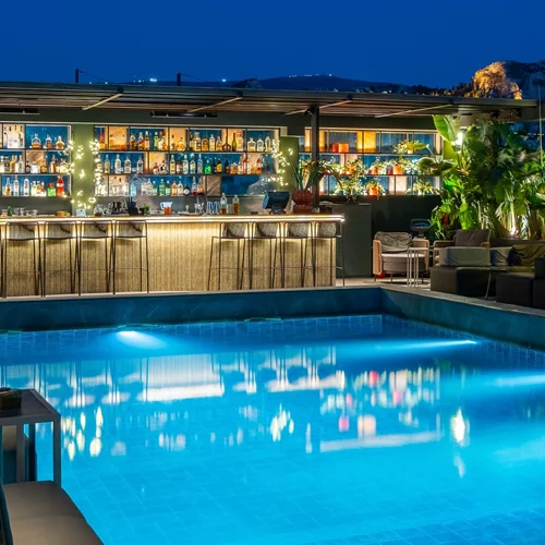 Το "Radisson Blu Park Hotel" σβήνει 50 κεράκια