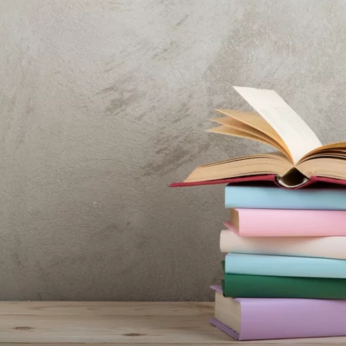 Αυτά είναι τα υποψήφια βιβλία για το Booker 2025