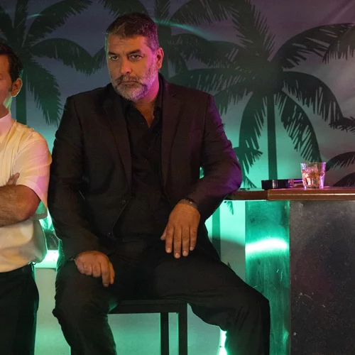 "Αυτή η νύχτα μένει": Αξίζει τα γαρίφαλα η νέα σειρά του Alpha;