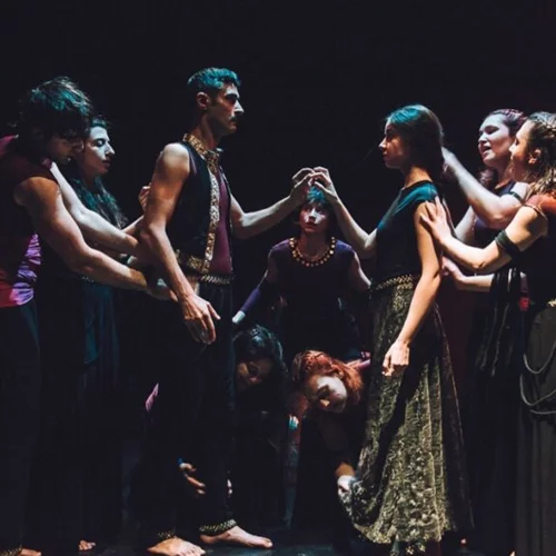 Η "Πετριχώρα" του Χάρη Θώμου: Όταν ο θρύλος γίνεται βίωμα