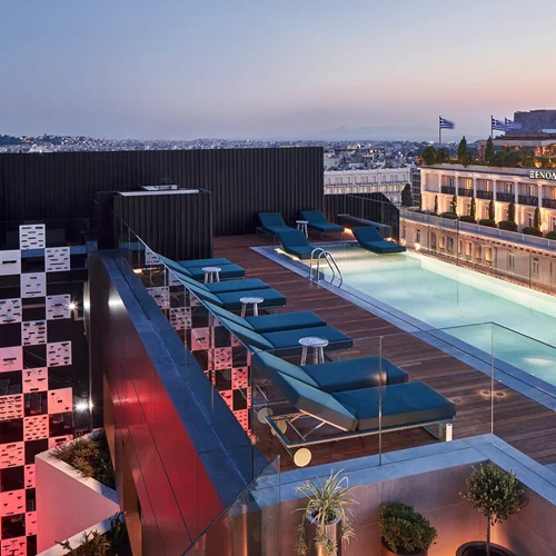 Οι πισίνες που θα μας δροσίσουν φέτος το καλοκαίρι