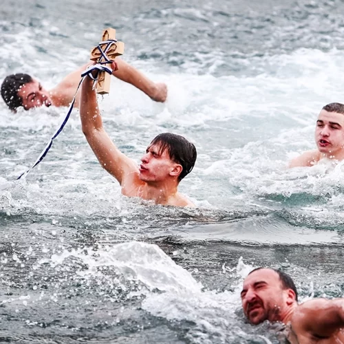 Πώς θα γιορτάσει τα Θεοφάνεια η Αθήνα και ο Πειραιάς