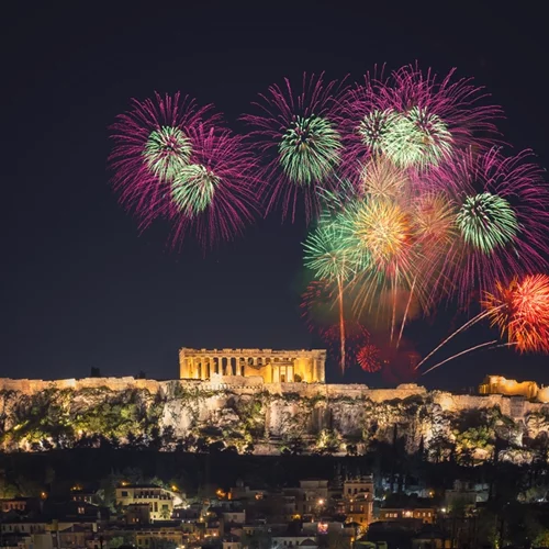 Ο απόλυτος οδηγός για τα Χριστούγεννα 2024 και την Πρωτοχρονιά στην Αθήνα