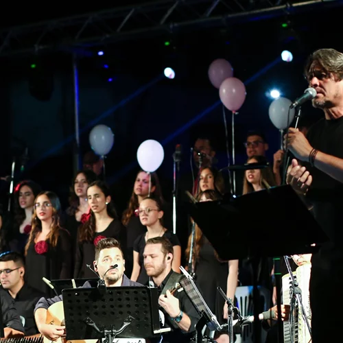 Ο Θοδωρής Κοτονιάς και οι "Μουσικές του φθινοπωρινού δάσους" στις Ροβιές