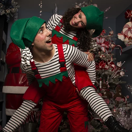 Ο Νίκος Παλιούρας κι η Νεφέλη Τζεβελέκη μαθαίνουν στα παιδιά να μη φοβούνται και σκορπούν χριστουγεννιάτικη μαγεία