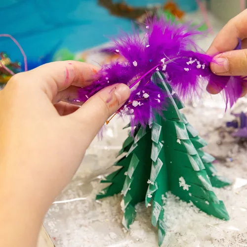 Από το σχέδιο στη μορφή: Δημιουργούμε χριστουγεννιάτικα στολίδια